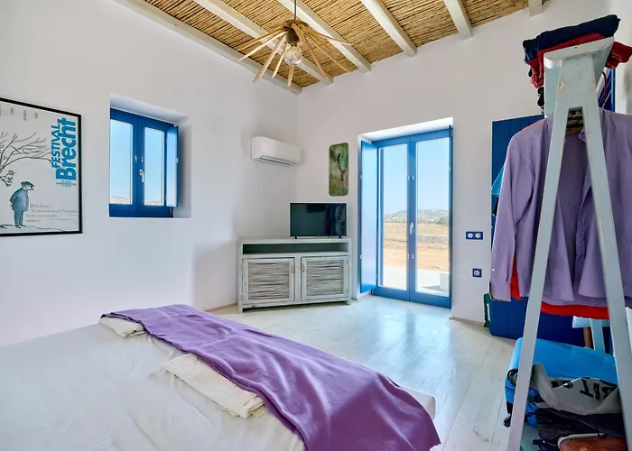 Blue & In Luxury * Glifades